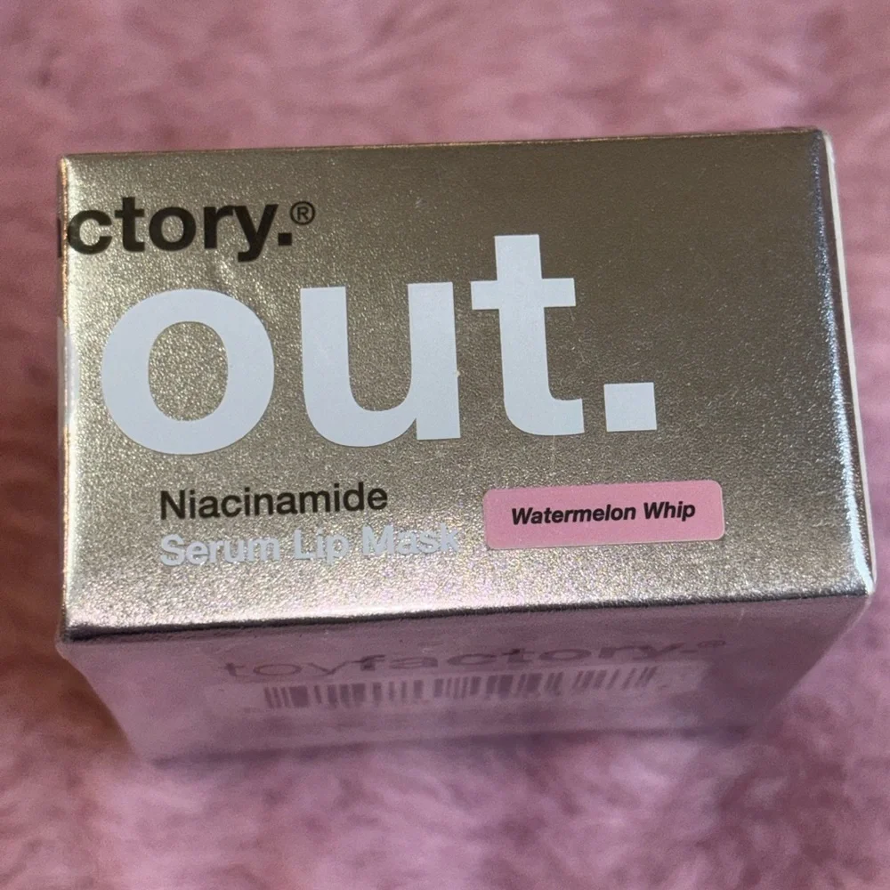 Toy Factory Nia Pout Niacinamide Serum Lip Mask